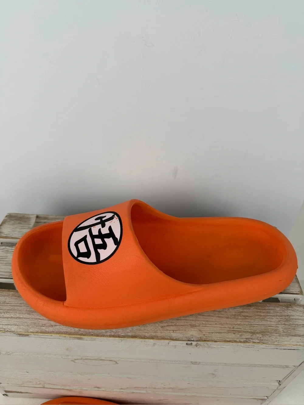 Dragon Ball Z Goku symbol comfort slide sandals signature kanji on strap size 10